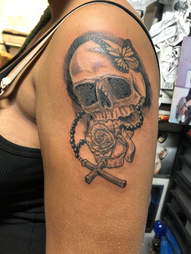 Explore under knee tattoo ideas, creative tattoo ideas in Jonesboro, available at Immortal Ink