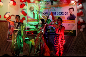 Meetraj Creative Dance Acting School image