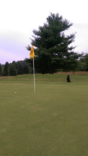 Golf Course «Edgewood Country Club», reviews and photos, 12541 Derricks Creek Rd, Charleston, WV 25320, USA