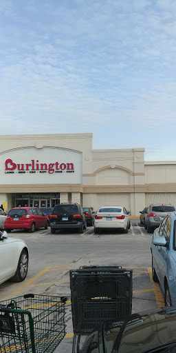 Shopping Mall «Copaco Shopping Center», reviews and photos, 335 Cottage Grove Rd, Bloomfield, CT 06002, USA