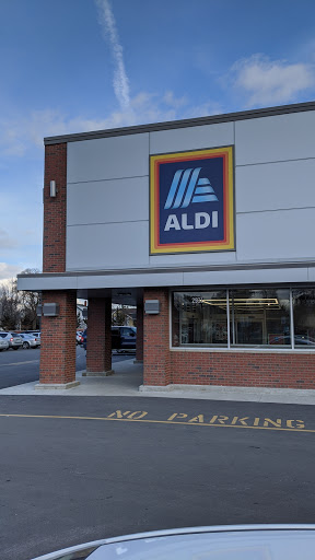 Supermarket «ALDI», reviews and photos, 2931 Fort St, Wyandotte, MI 48192, USA