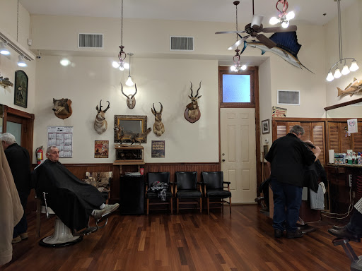 Barber Shop «Lake Eustis Barber Shop», reviews and photos, 108 N Bay St, Eustis, FL 32726, USA