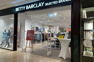 Betty Barclay image