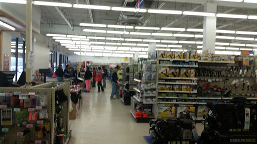 Hardware Store «Harbor Freight Tools», reviews and photos, 1770 Central Ave STE 4, Albany, NY 12205, USA