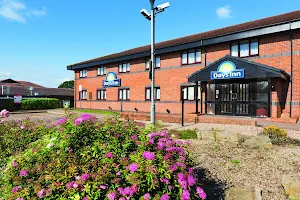 Days Inn Warwick South M40 image