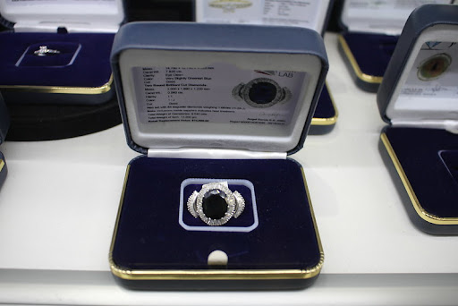 Pawn Shop «Azusa Pawn», reviews and photos, 1028 W Gladstone St, Azusa, CA 91702, USA