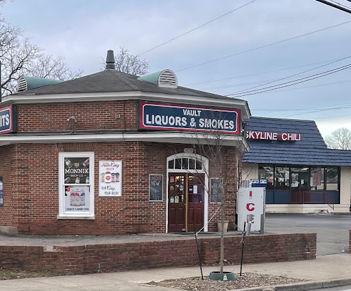 Liquor Store «Vault Liquor & Smokes», reviews and photos, 1270 Bardstown Rd, Louisville, KY 40204, USA