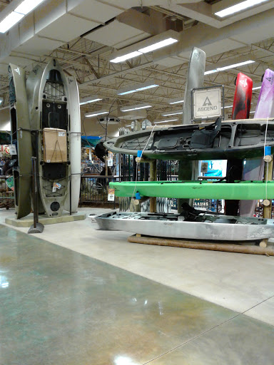 Sporting Goods Store «Bass Pro Shops», reviews and photos, 10040 Gulf Center Dr, Fort Myers, FL 33913, USA