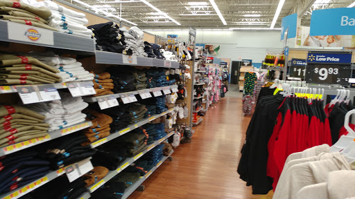 Department Store «Walmart Supercenter», reviews and photos, 1325 S Main Ave, Taylor, PA 18517, USA