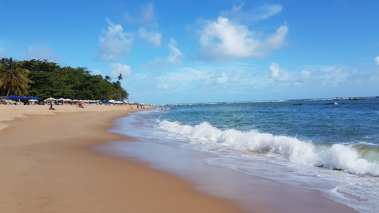 Photo de Praia de Itapuã avec un niveau de propreté de très propre