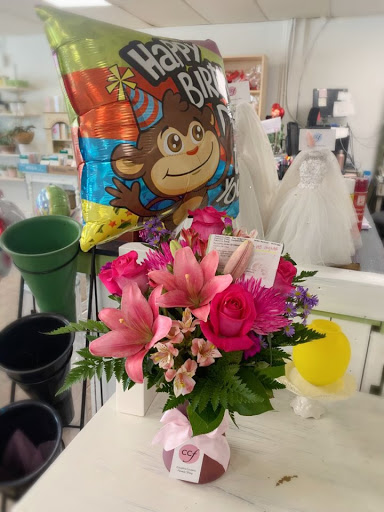 Florist «Country Cousins Flower shop», reviews and photos, 841 E Whittier Blvd, La Habra, CA 90631, USA