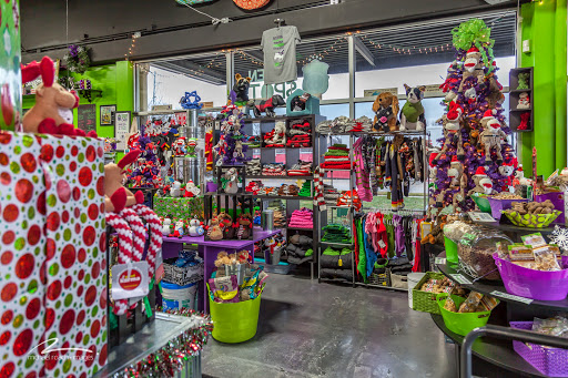 Pet Supply Store «The Green Spot», reviews and photos, 1110 S 71st St, Omaha, NE 68106, USA