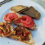 Photo n°3 de l'avis de Cri. fait le 18/07/2023 à 23:31 sur le  Il Caminetto à Campello sul Clitunno