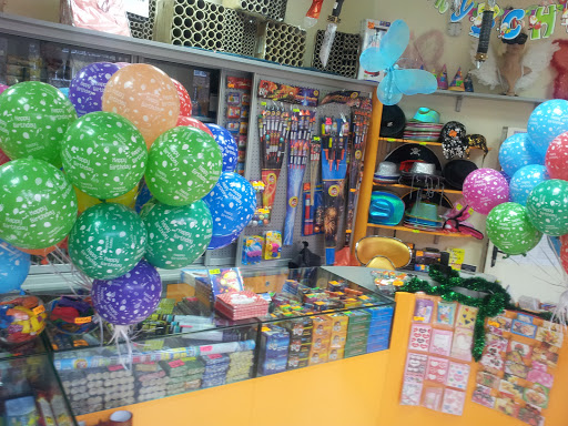 Магазин TROPIC FIRE -фойерверки, балони, парти