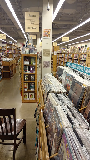Book Store «Half Price Books», reviews and photos, 2226 S Randall Rd, Algonquin, IL 60102, USA