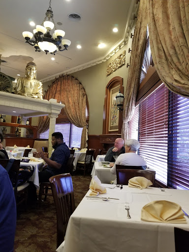 Shopping Mall «Terrace Shops», reviews and photos, 5115 Buffalo Speedway, Houston, TX 77005, USA