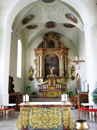 Kirche St. Hippolyt und Verena