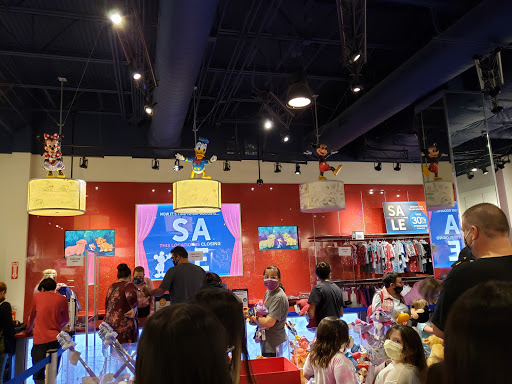 Toy Store «Disney Store», reviews and photos, 7700 W Arrowhead Towne Center, Glendale, AZ 85308, USA