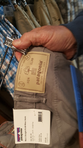 Clothing Store «Patagonia Westport», reviews and photos, 87 Post Rd E, Westport, CT 06880, USA