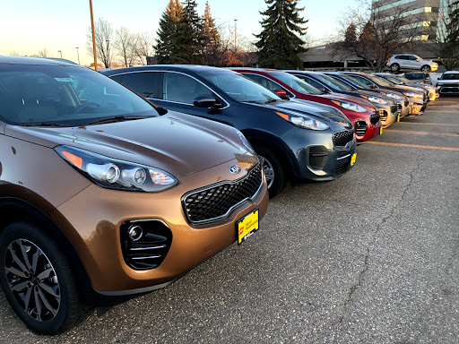 Kia Dealer «Luther Kia of Bloomington», reviews and photos, 1701 American Blvd W, Minneapolis, MN 55431, USA