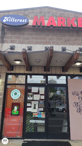 Supermarket «Hillcrest Market», reviews and photos, 110 Summit Ave E, Seattle, WA 98102, USA