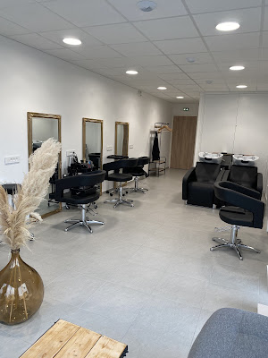 MSB coiffure by Mélanie à Téteghem-Coudekerque-Village