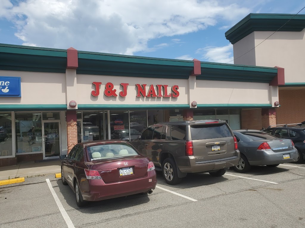 J & J Nails 15235
