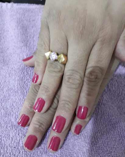 Logo da empresa - Carina Manicure e Pedicure