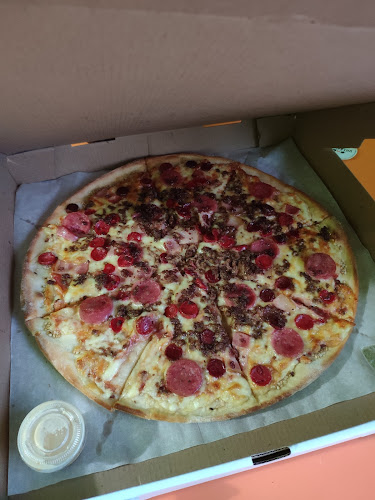 Opiniones de Villamore Pizzas y Burger en Santa Anita - Pizzeria