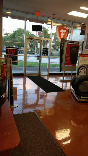 Tire Shop «Firestone Complete Auto Care», reviews and photos, 16251 Miami Dr, North Miami Beach, FL 33162, USA