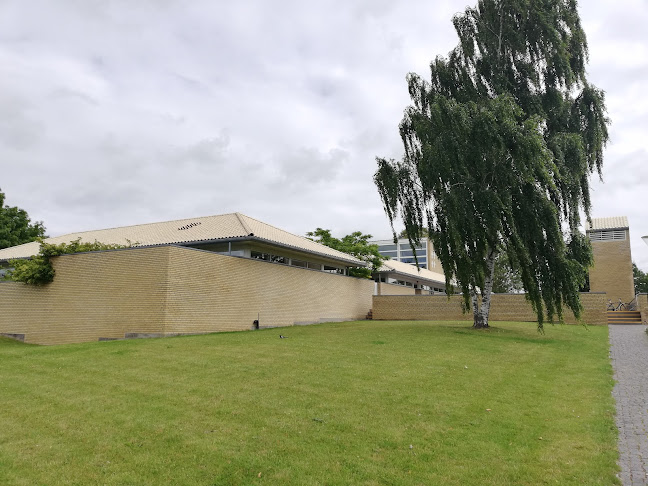 Kommentarer og anmeldelser af Værløse Kirke