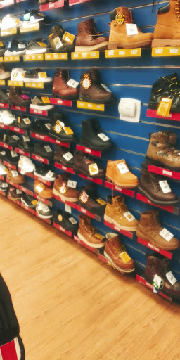 Sporting Goods Store «Big 5 Sporting Goods - Monterey Park», reviews and photos, 2062 S Atlantic Blvd, Monterey Park, CA 91754, USA