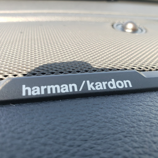 Car Dealer «Lone Star Chrysler Dodge Jeep Ram», reviews and photos, 8811 I-35, San Antonio, TX 78211, USA