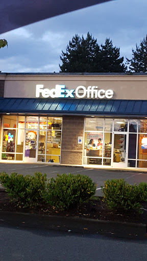 Print Shop «FedEx Office Print & Ship Center», reviews and photos, 1118 Outlet Collection Way #107, Auburn, WA 98001, USA