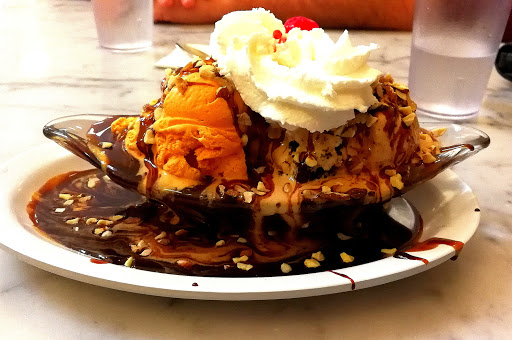 Ice Cream Shop «Fentons Creamery», reviews and photos, 4226 Piedmont Ave, Oakland, CA 94611, USA