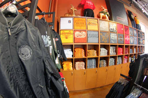 Harley-Davidson Dealer «Bergen County Harley-Davidson (Service Opens 9am)», reviews and photos, 124 Essex St, Rochelle Park, NJ 07662, USA