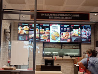 Atmosphère du Restaurant KFC Istres - n°2