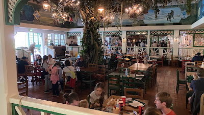 Colonel Hathi's Pizza Outpost à Chessy