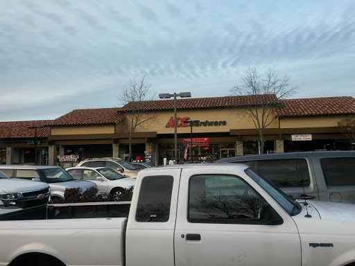 Hardware Store «Guerneville Fulton Ace», reviews and photos, 2551 Guerneville Rd, Santa Rosa, CA 95401, USA