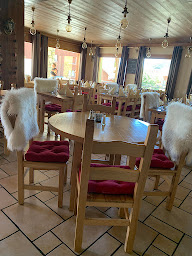 Photo n°58 de Restaurant La Louche Percée à Saint-François-Longchamp ()