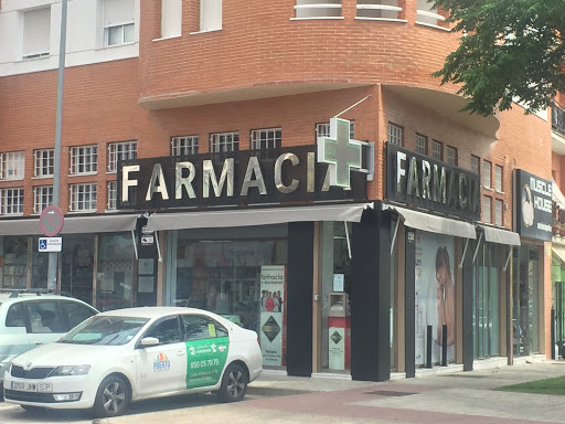 Farmacia 12H.           Giráldez .          Ldo.           José María Giráldez García