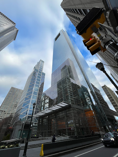 Shopping Mall «The Market and Shops at Comcast Center», reviews and photos, 1701 John F Kennedy Blvd #300, Philadelphia, PA 19103, USA