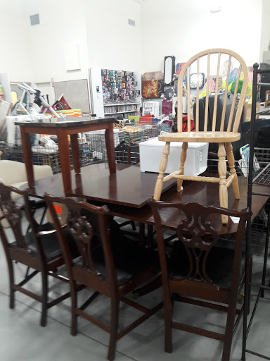 Thrift Store «Goodwill Oldsmar Superstore», reviews and photos, 3929 Tampa Rd, Oldsmar, FL 34677, USA