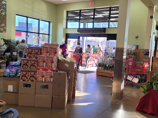 Shopping Mall «Oakway Center», reviews and photos, 2350 Oakmont Way #204, Eugene, OR 97401, USA