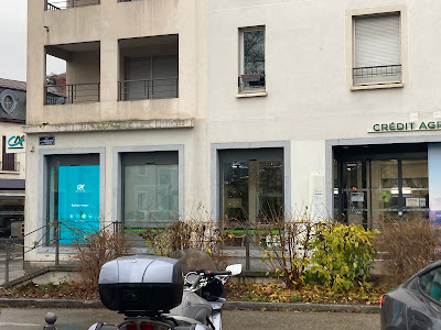 Crédit agricole Centre-est à Lyon Point du Jour à Lyon