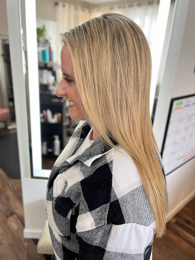 Beauty Salon «Lake Tapps Salon», reviews and photos, 17008 Forest Canyon Rd E, Lake Tapps, WA 98391, USA