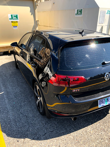 Auto Body Shop «International Collision Repair», reviews and photos, 9817 E Burnside St, Portland, OR 97216, USA