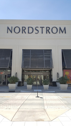 Department Store «Nordstrom Waterside», reviews and photos, 5489 Tamiami Trail N, Naples, FL 34108, USA