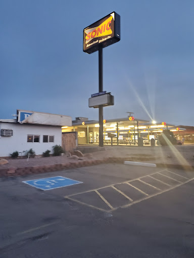 Fast Food Restaurant «Sonic Drive-In», reviews and photos, 3000 E Andy Devine Ave, Kingman, AZ 86401, USA