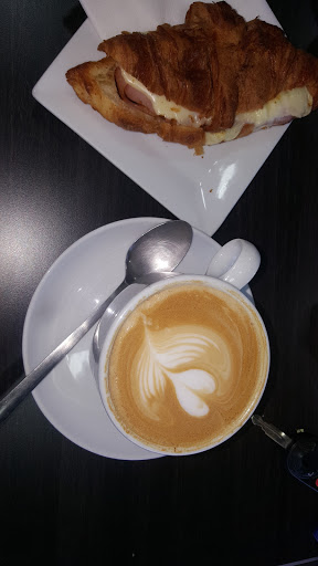 Coffee Shop «Kahwa Coffee», reviews and photos, 3928 Henderson Blvd, Tampa, FL 33629, USA